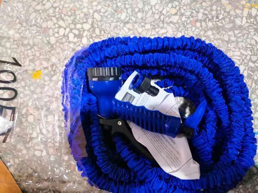 Шланг поливочный 18м растягивающийся MAGIC HOSE с распылителем